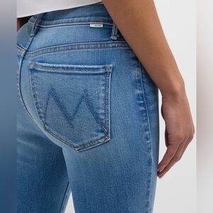 Mother weekender Fray - Layover wash. Size 28./ New without tags